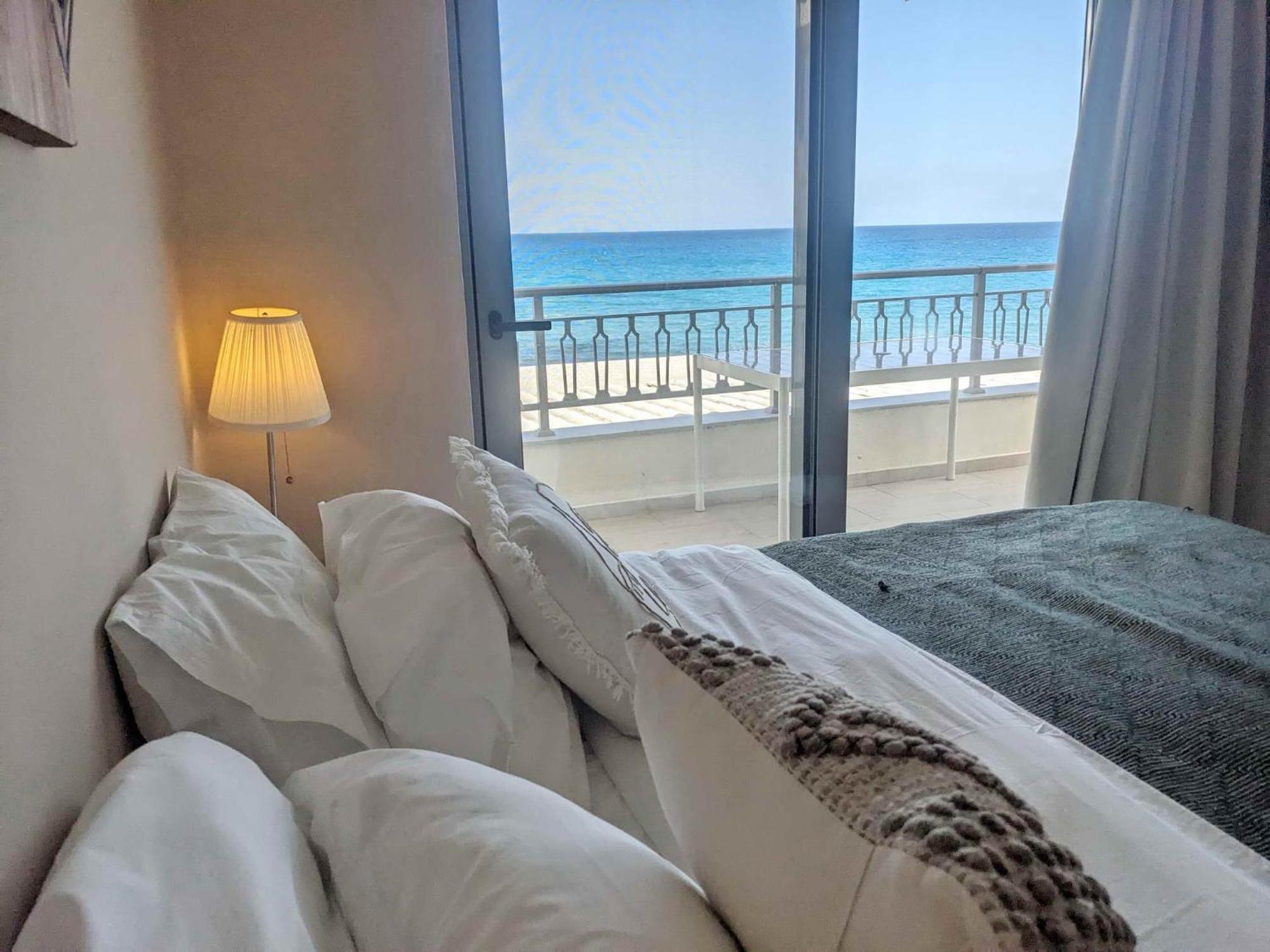 Panorama Inn Lithakia  Buitenkant foto