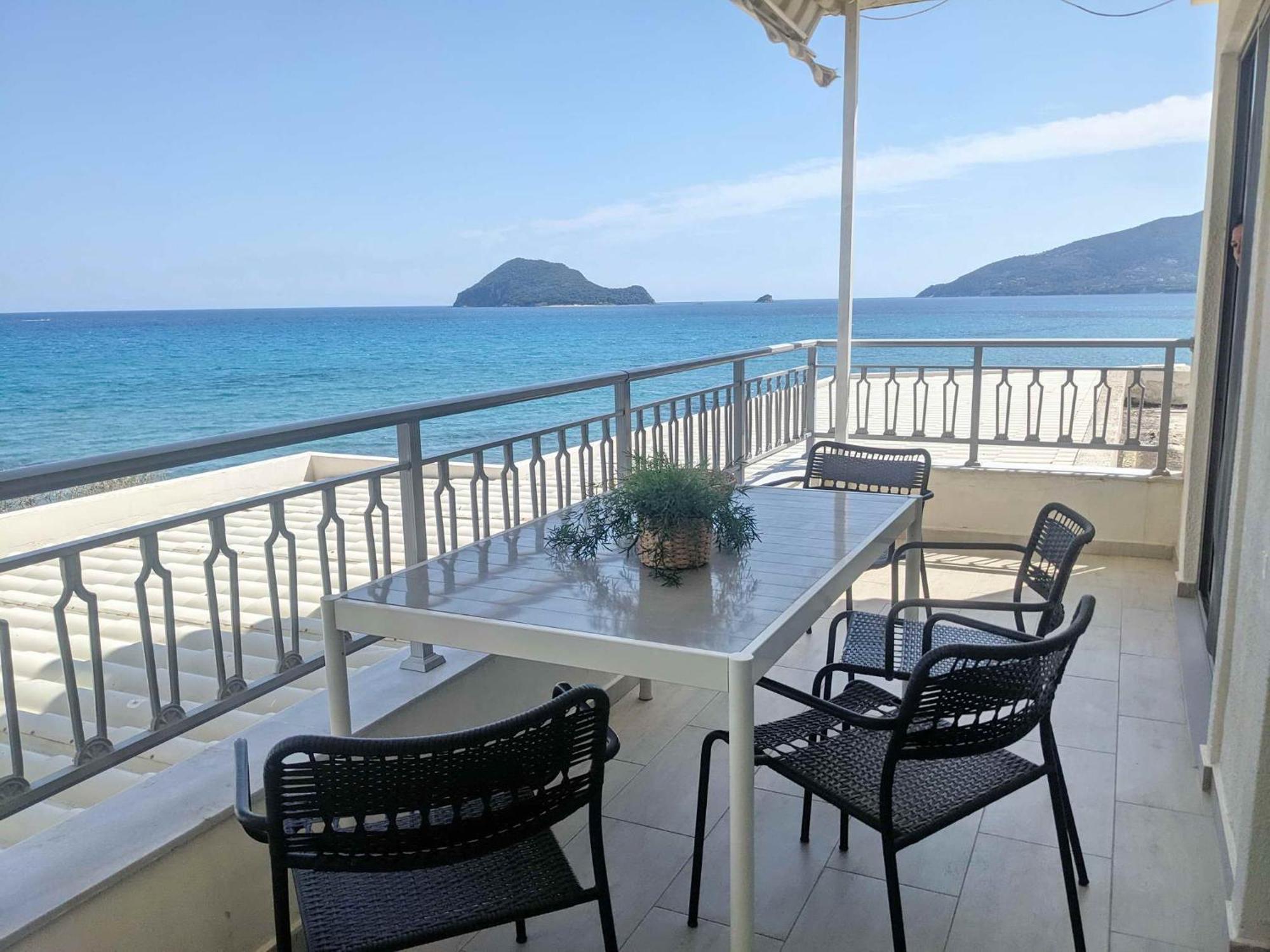 Panorama Inn Lithakia  Buitenkant foto